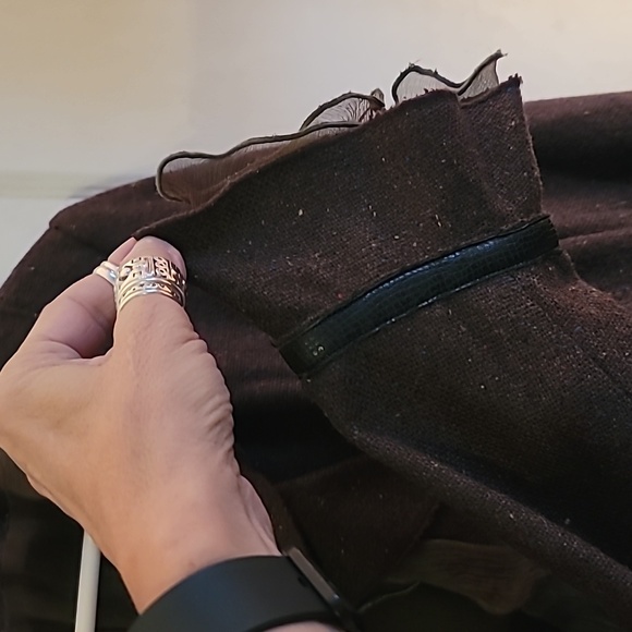 Beautiful 90's Ruffle Jacket NWOT Vintage Never Worn Condition - Picture 8 of 9